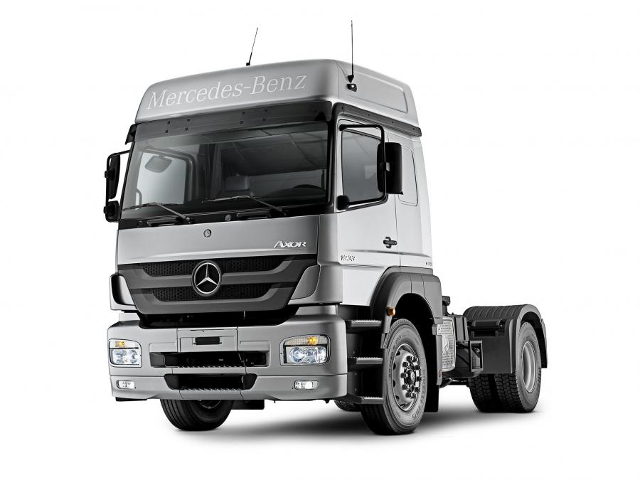  Mercedes-Benz Axor 1933 4x2 2011 года  (BR) (фото 2 из 7)